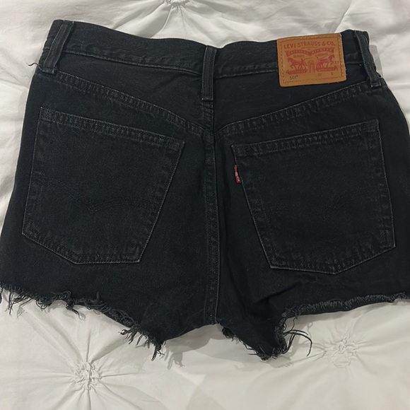 Black Denim Levi Shorts - Picture 2 of 2